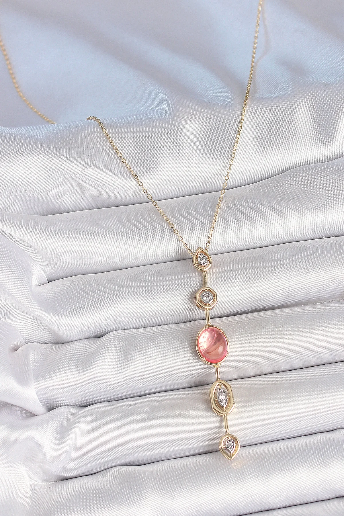 Pirinç Zincir Pembe Gold Renk Zirkon Taşlı Y Kolye Fiyatı, Yorumları ve Özellikleri