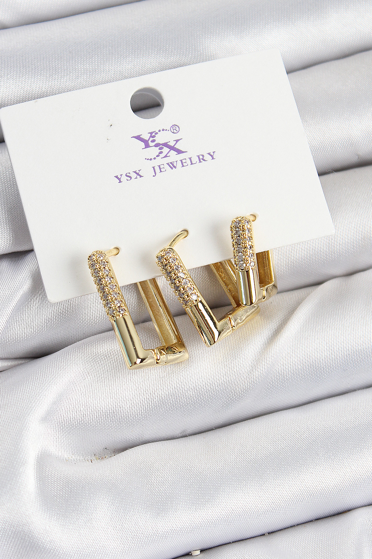 Pirinç Zİrkon Taşlı Dikdörtgen Model Gold Renk 3'lü Kadın Küpe -