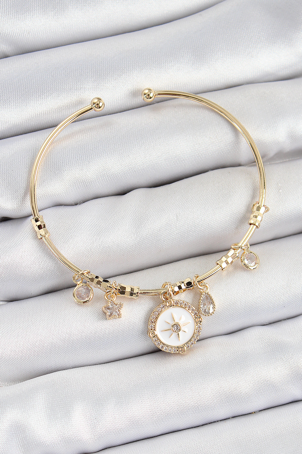 Pirinç Zirkon Taşlı Pusula Model Gold Renk Charm Bileklik - TJ-BB