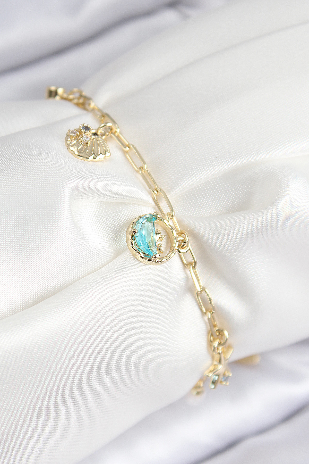 Pirinç Zirkon Taşlı İstiridye Model Gold Renk Kadın Bileklik - TJ