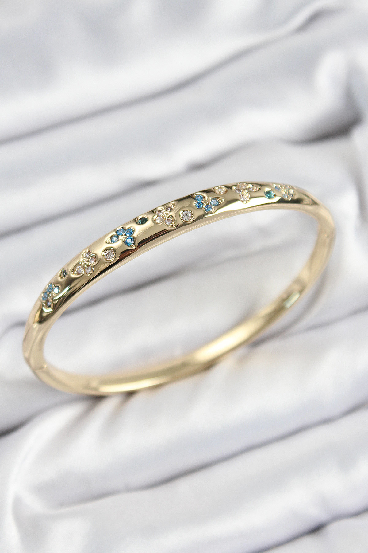 Pirinç Zirkon Taşlı Kelebek Model Gold Renk Kadın Kelepçe - TJ-BB