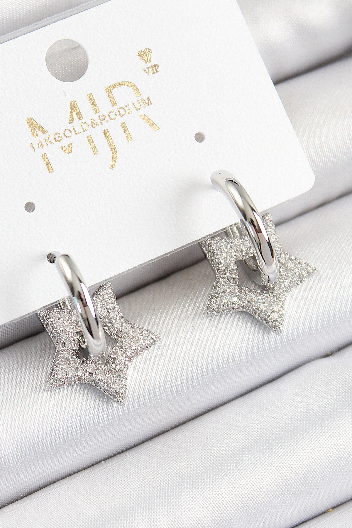 Pirinç Zirkon Taşlı Yıldız Figürlü Halka Model Gümüş Renk Kadın K