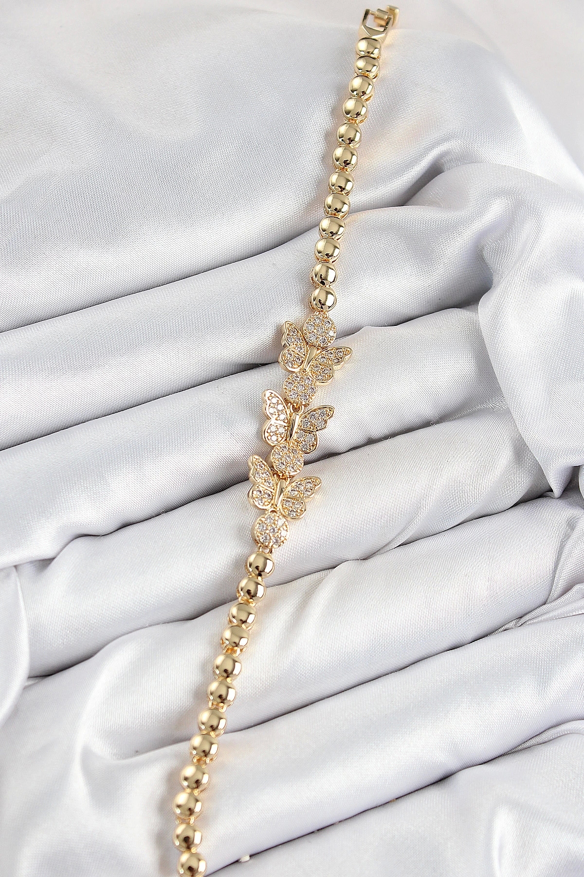 Clariss Pirinç Zirkon Taşlı Kelebek Model Gold Renk Kadın Bileklik