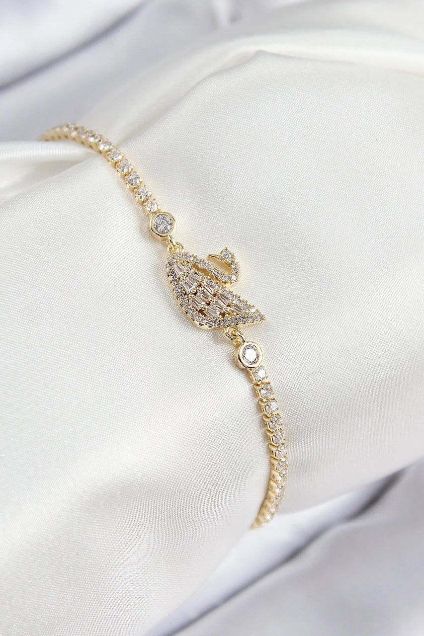 Pirinç Zirkon Taşlı Kuğu Model Gold Renk Kadın Bileklik Tj-bb7691 Diğer