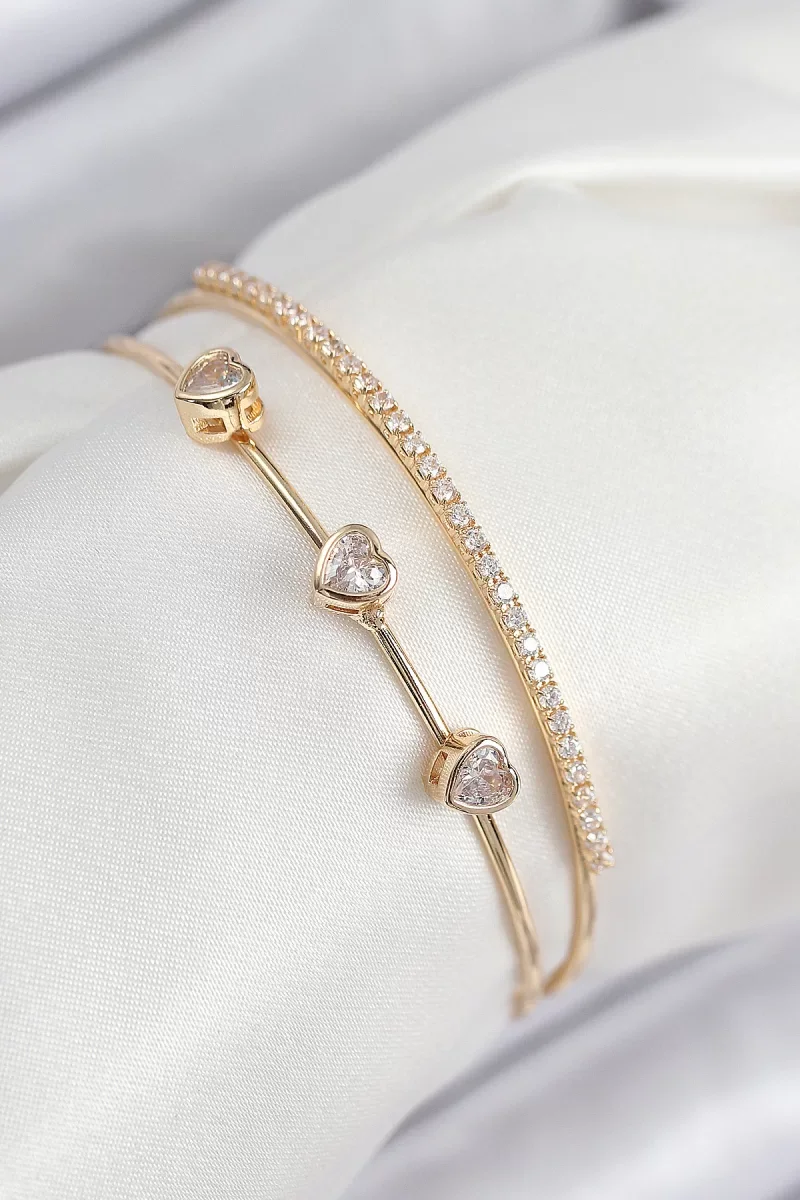 Pirinç Zirkon Taşlı Kalp Model Gold Renk Kadın Bileklik - Lisinya