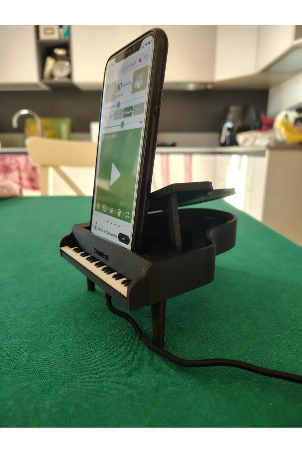 PİYANO KUTUSU TELEFON TUTUCUSU