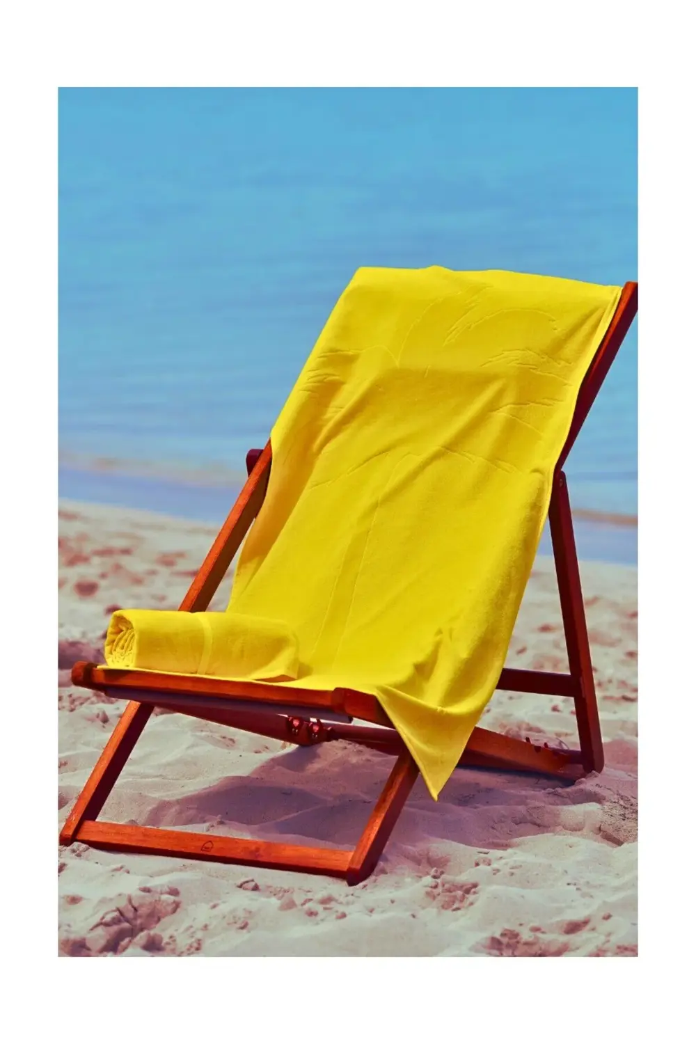 Plaj Çantasına Dönüşen %100 Pamuk Sarı Plaj Havlusu