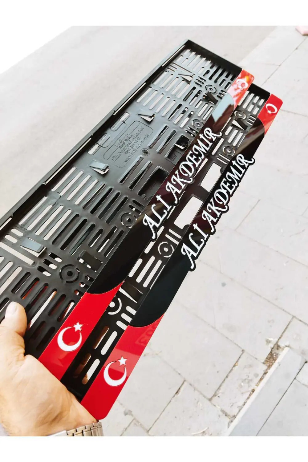 PLAKALIK İSİMLİ KİŞİYE ÖZEL LAZER KESİM PLEKSİ