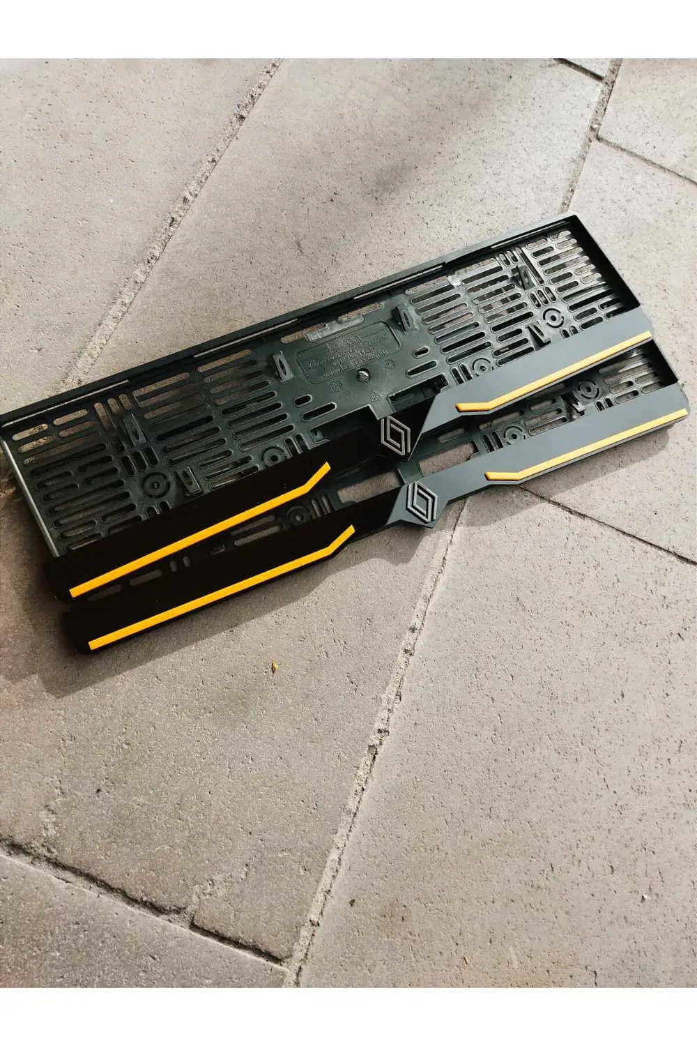 Plakalık Lazer Kesim Pleksi (2 Adet) Renault KİŞİYE ÖZEL PLAKALIK
