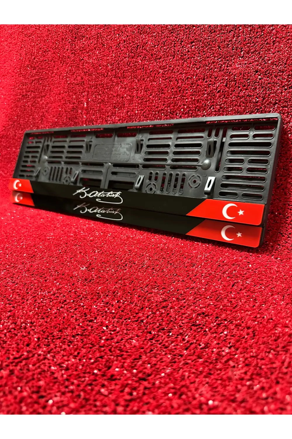 Plakalık Oto Araba Plakalığı K.ATATÜRK İmzalı ve Büyük Boy Bayrak