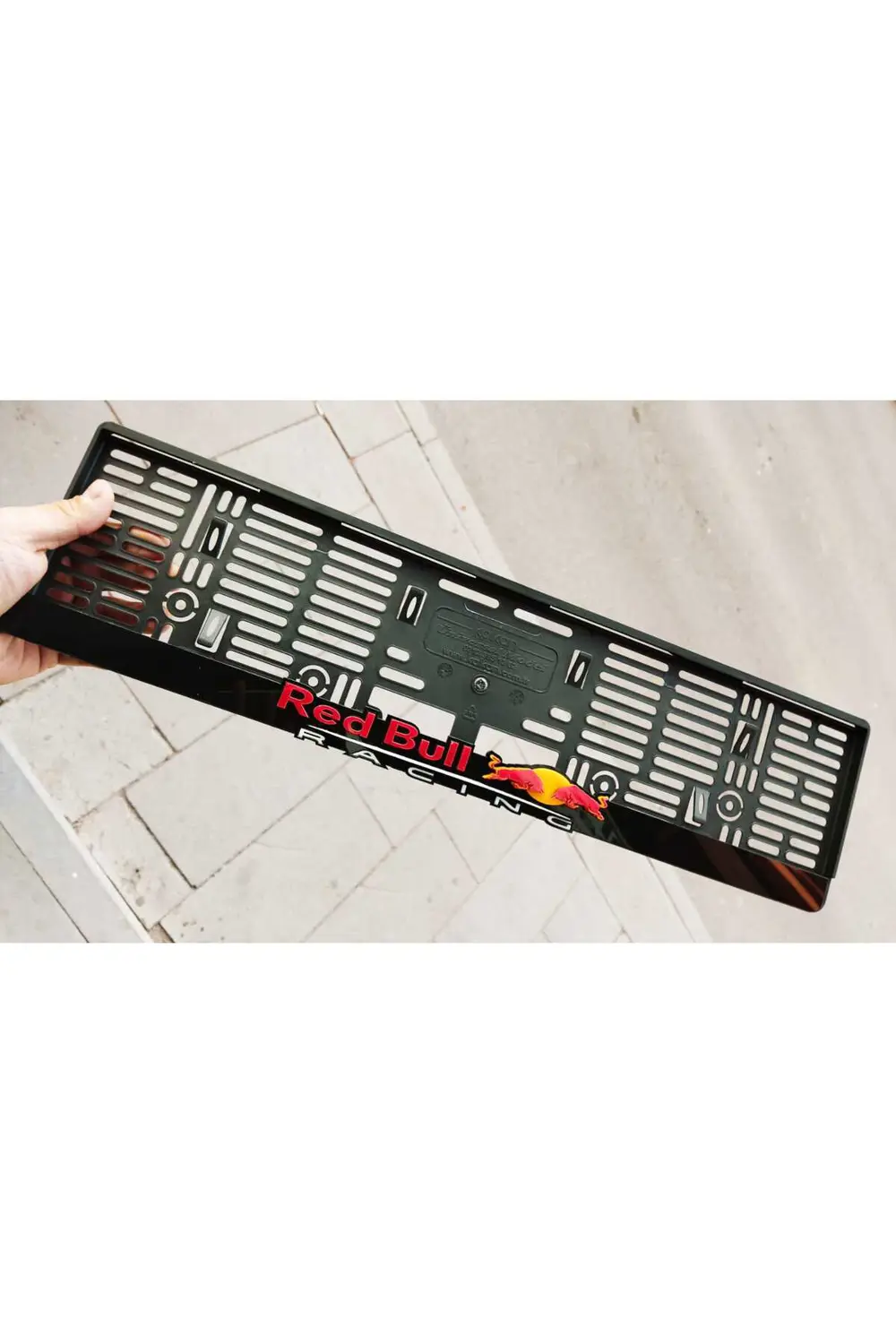 PLAKALIK REDBULL RACING 3D KABARTMA LAZER KESİM PLEKSİ ( 2 ADET )