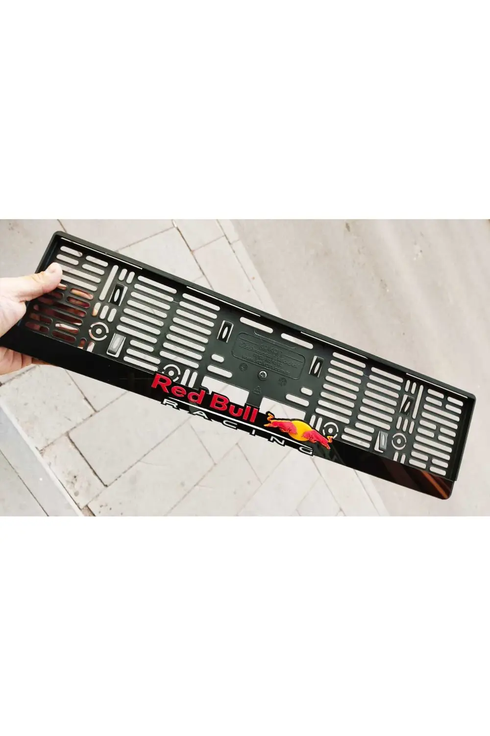 PLAKALIK REDBULL RACING 3D KABARTMA LAZER KESİM PLEKSİ ( 2 ADET )