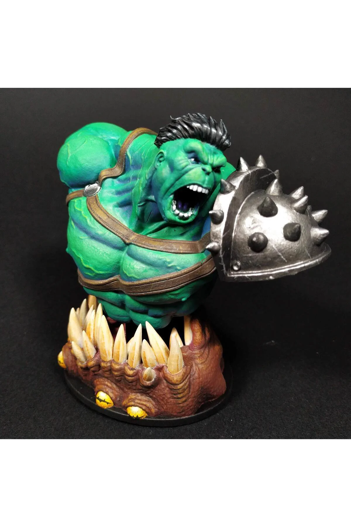Planet Hulk Büst Öfkeli Hulk Büst 15CM