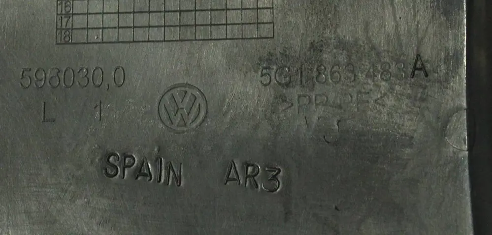 Plastik Kaplama A Sütun Alt (Kaput Kolu Trimi)(VW Orjinal)(5G1863