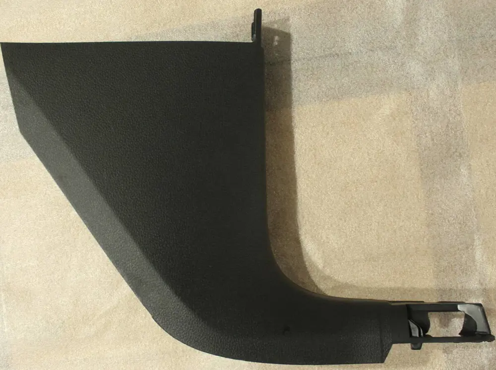 Plastik Kaplama A Sütun Alt Sağ (VW Orjinal)(5G1863484A)(Golf 7)