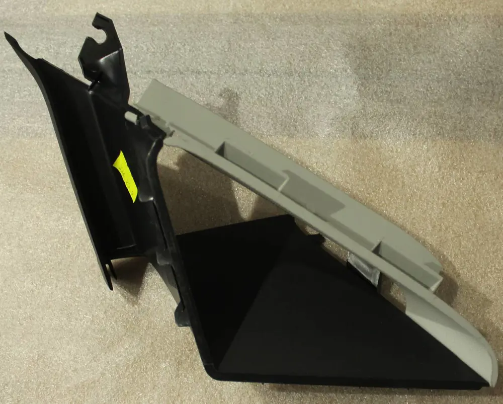 Plastik Kaplama A Sütun Orta Sağ (VW Orjinal)(5G0868144B)(Golf 7)