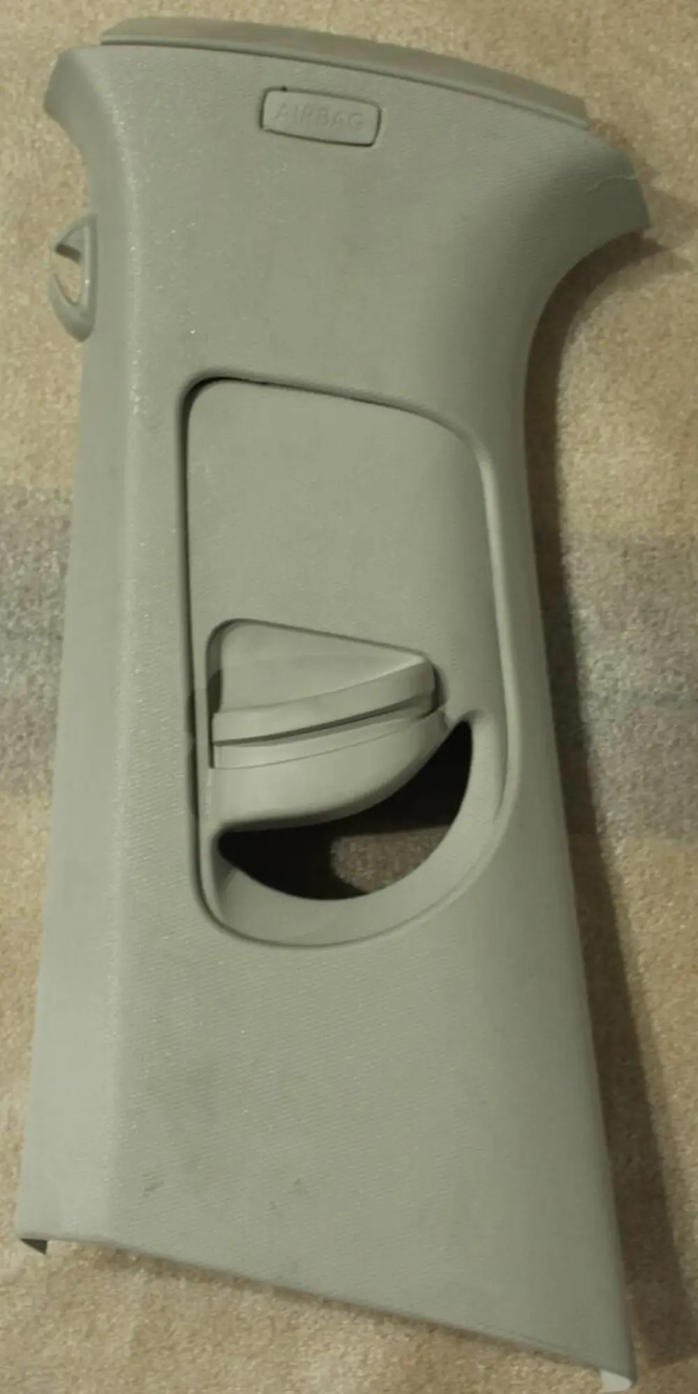 Plastik Kaplama - Emniyet Kemeri Sol (VW Orjinal)(5G4868311)(Golf