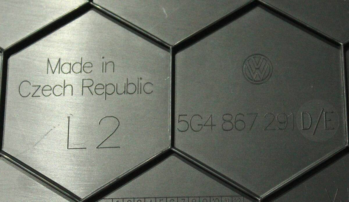 Plastik Kaplama B Sütun Sol Alt (VW)(5G4867291D)(Golf 7)