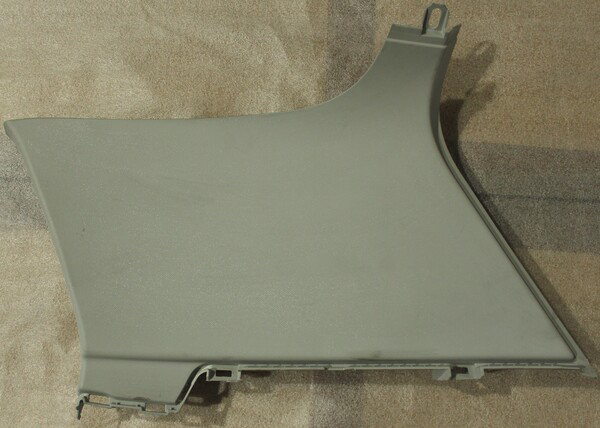 Plastik Kaplama C Sütun Sağ (VW)(5G4867288D)(Golf 7)