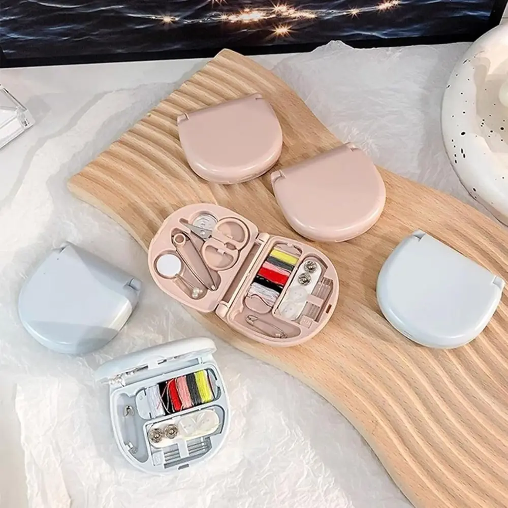 PLASTİK KULPLU KÜPEŞTE MAKARALI KATLANIR ÇAMAŞIR ASKISI