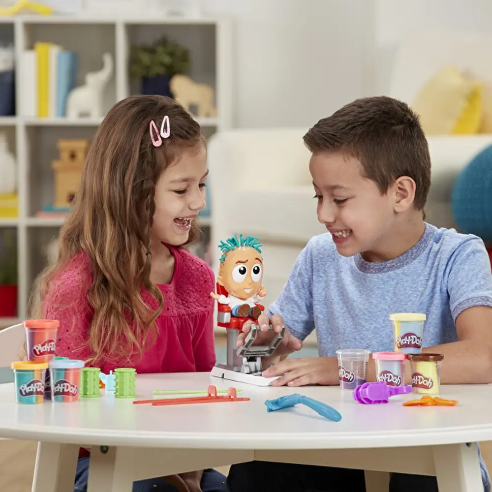Play Doh Çılgın Kuaför F1260 Play Doh Çılgın Kuaför F1260