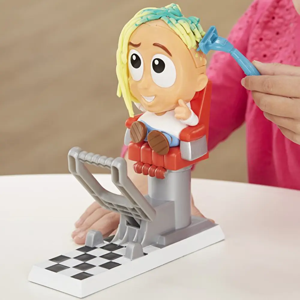 Play Doh Çılgın Kuaför F1260 Play Doh Çılgın Kuaför F1260