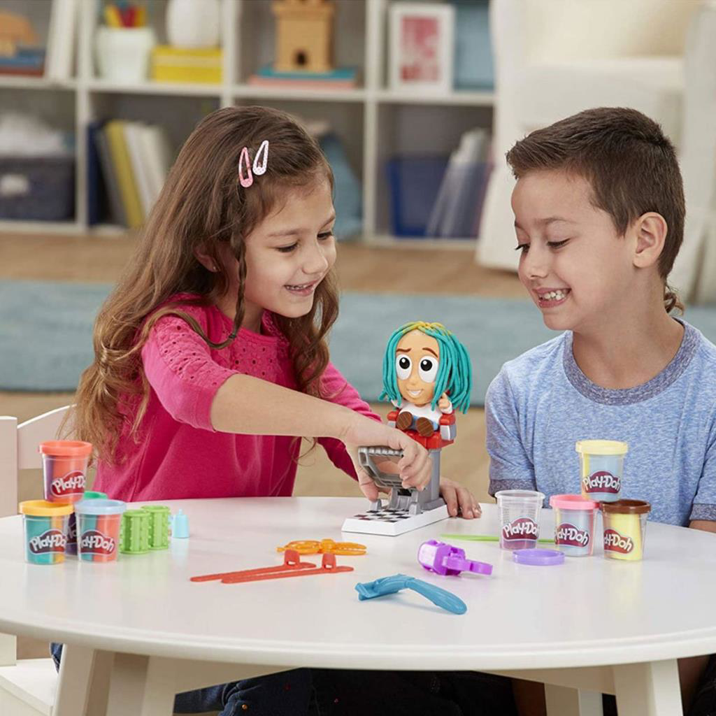 Play-Doh Çılgın Kuaför F1260 Play-Doh Çılgın Kuaför F1260