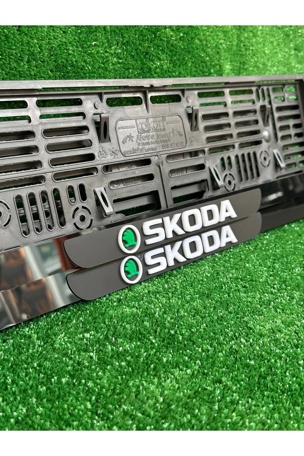 Pleksi Otomobil Plakalık Ahenk Model Skoda Logolu Fiyatı, Yorumları ve Özellikleri