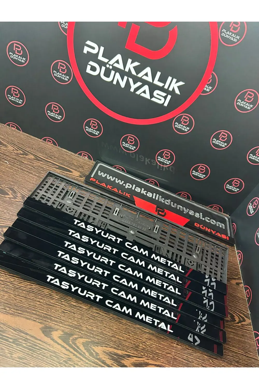 PLEKSİ PIANOBLACK LAZER MARKALAMA ARAÇ PLAKALIĞI ULTRA PARLAK ZEM