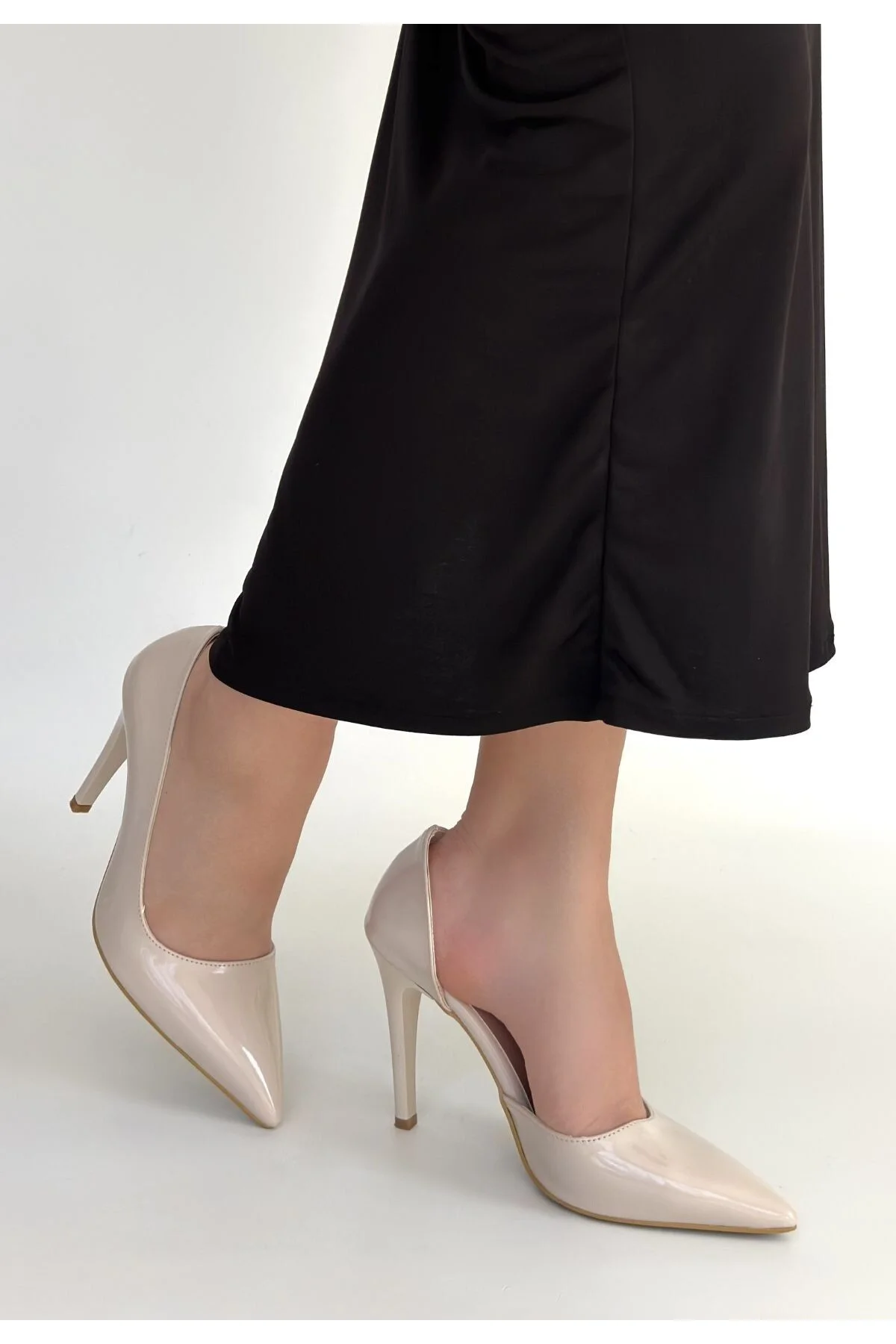 Pley Bej Rugan Stiletto Ayakkabı Pley Bej Rugan Stiletto Ayakkabı