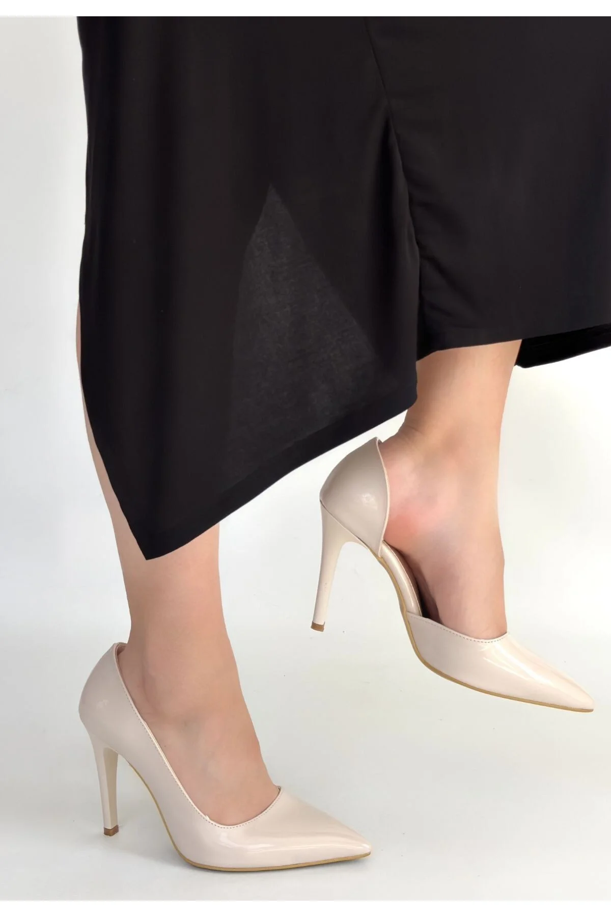 Pley Bej Rugan Stiletto Ayakkabı Pley Bej Rugan Stiletto Ayakkabı