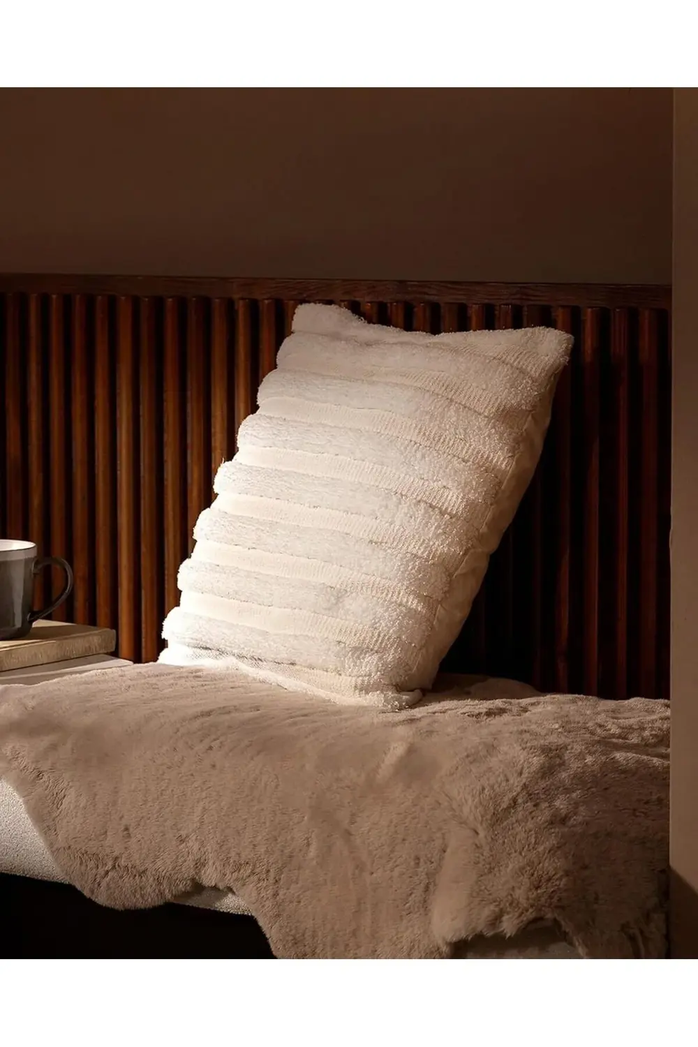 pltnstoreshop Coco Bourgogne Kırlent Kılıfı - Beyaz - 45x45 cm pl