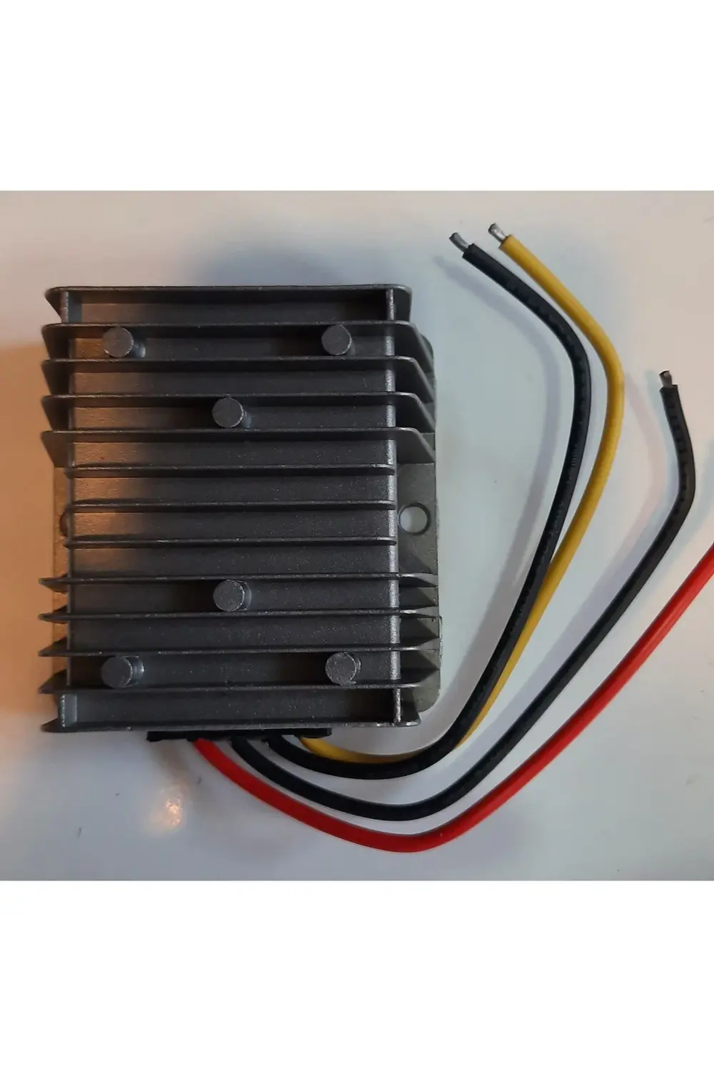 Pm-8196 24v Dc / 12v Dc 20 Amper Oto Konvertör