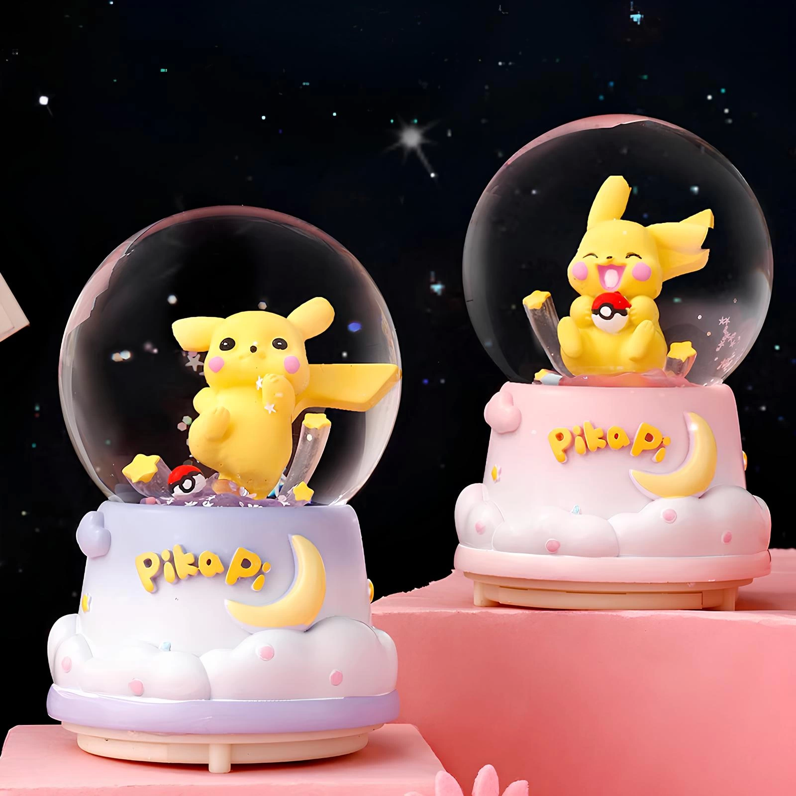 Pokemon İçi Dönmeli Üflemi Işıklı Müzikli Kar Küresi Büyük Boy Al