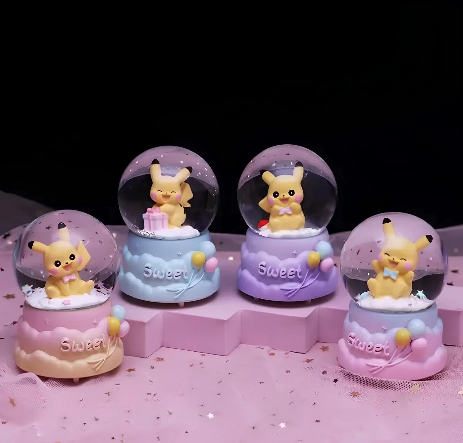 Pokemon Işıklı Kar Küresi 9 Cm Alk3399 Pokemon Işıklı Kar Küresi 9 Cm Alk3399