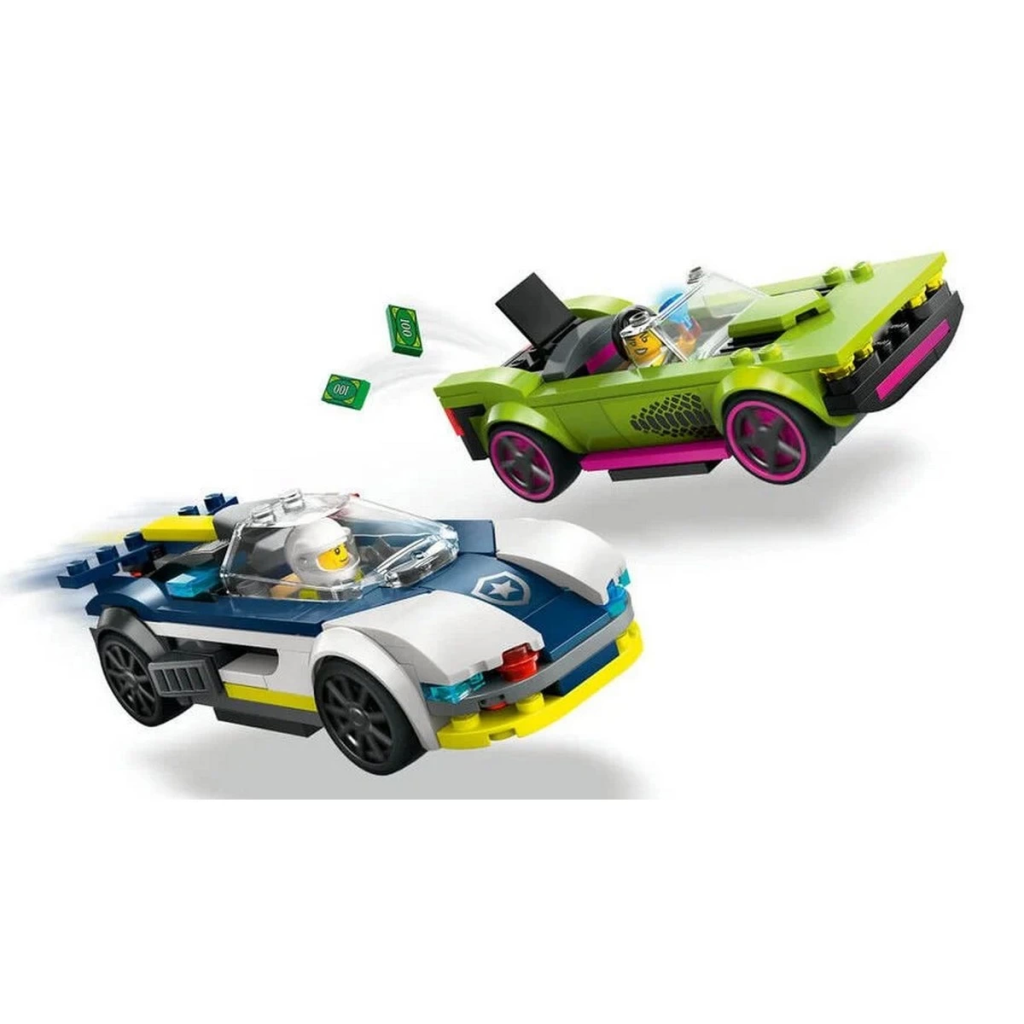 Police Car and Muscle Car Chase