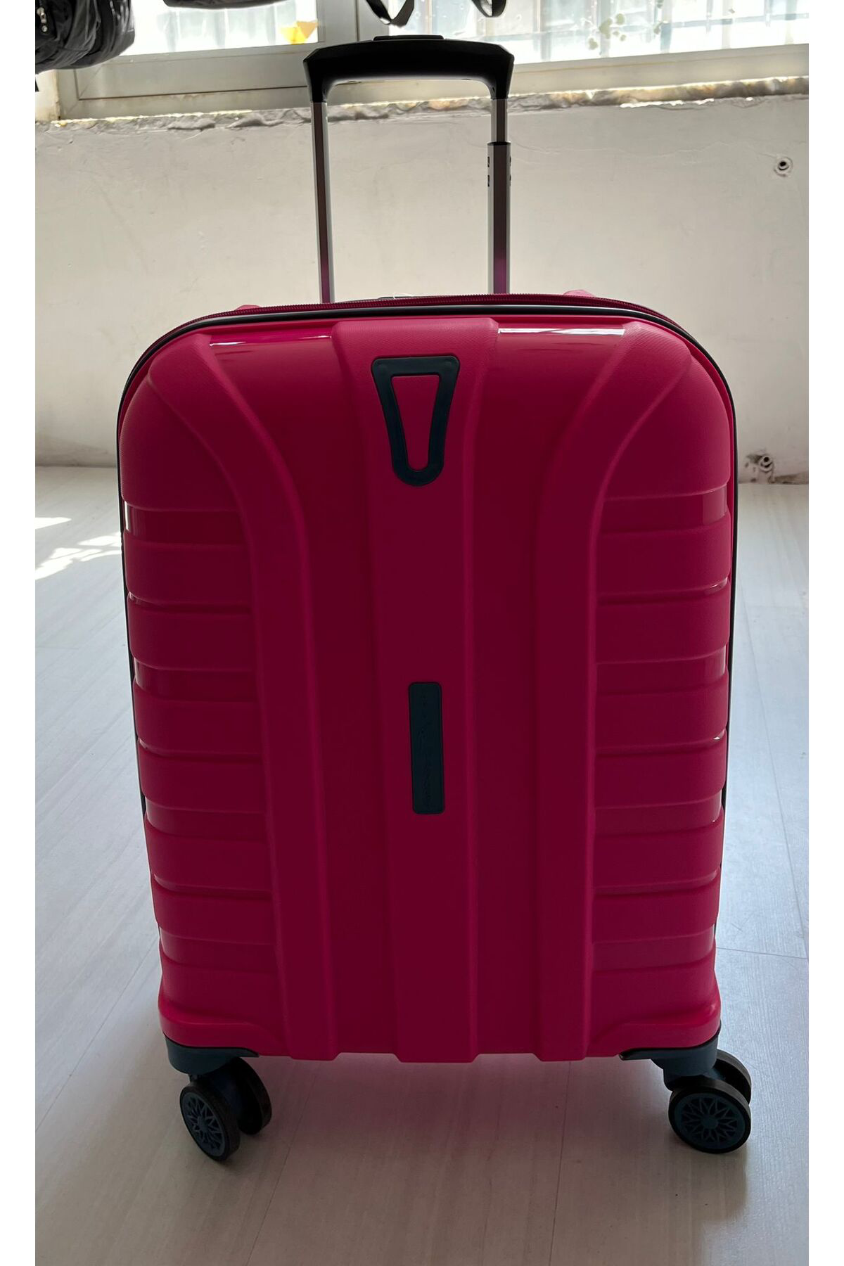 Monalisa Home Polipropilen Kabuk Kirilmaz Kabin Boy Valiz