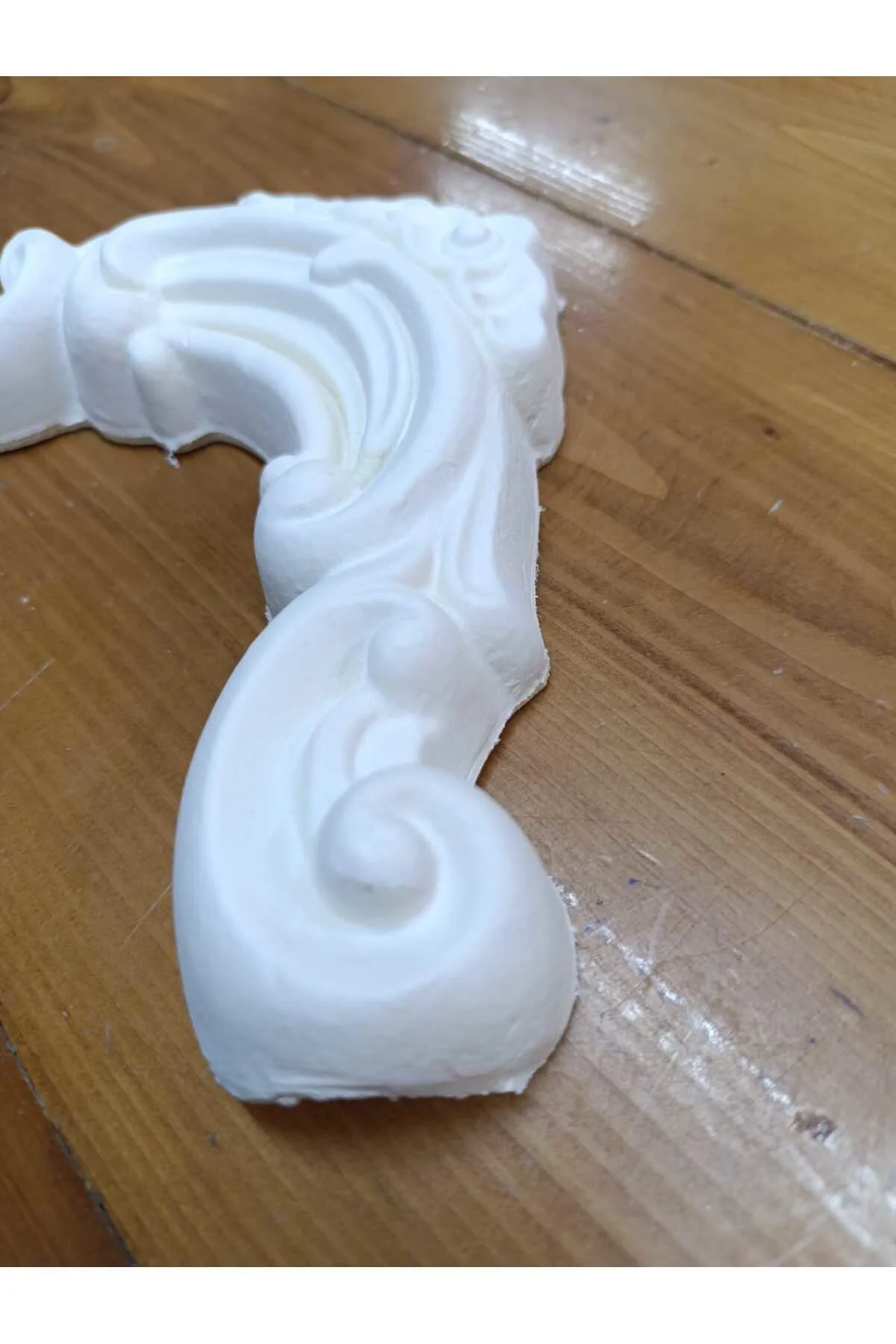 Poliüretan Boyanabilir 4 cm Çıta Geçmeli Köşe Motifi - 18X18 cm -