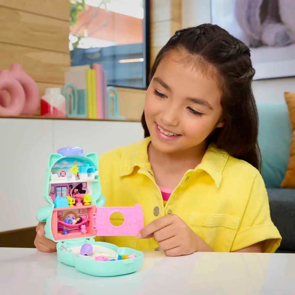 Polly Pocket ve Maceraları Kompakt Oyun Seti Kedi JFG56-JCR37