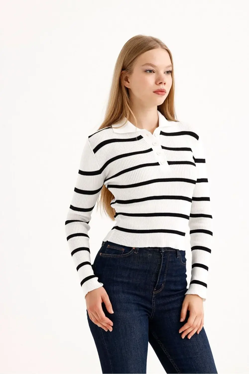 POLO YAKA ÇİZGİLİ KADIN KAZAK