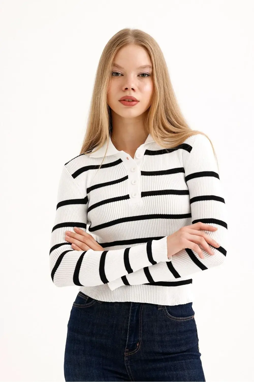 POLO YAKA ÇİZGİLİ KADIN KAZAK