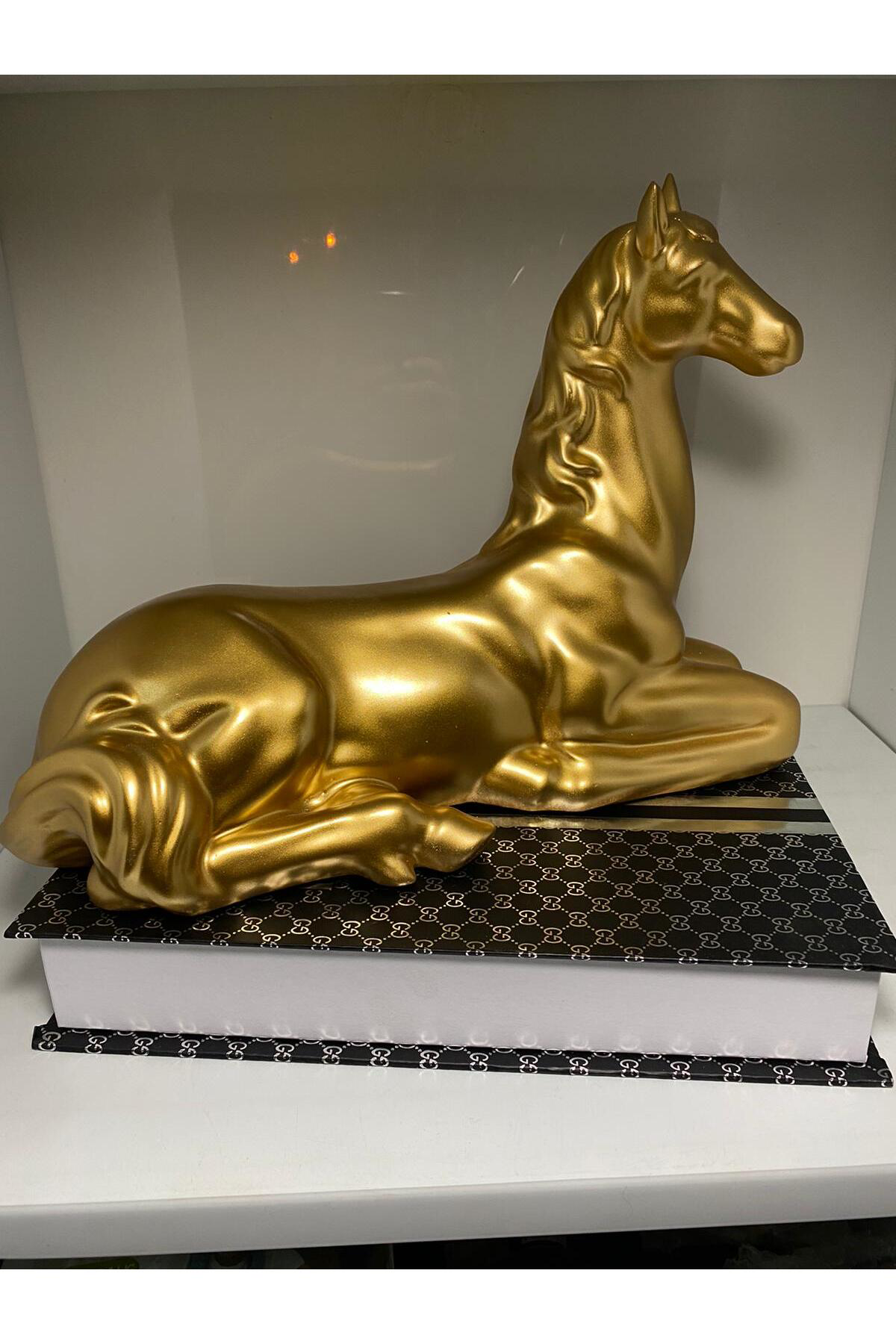 Elif Aksesuar Polyester Oturan At Obje