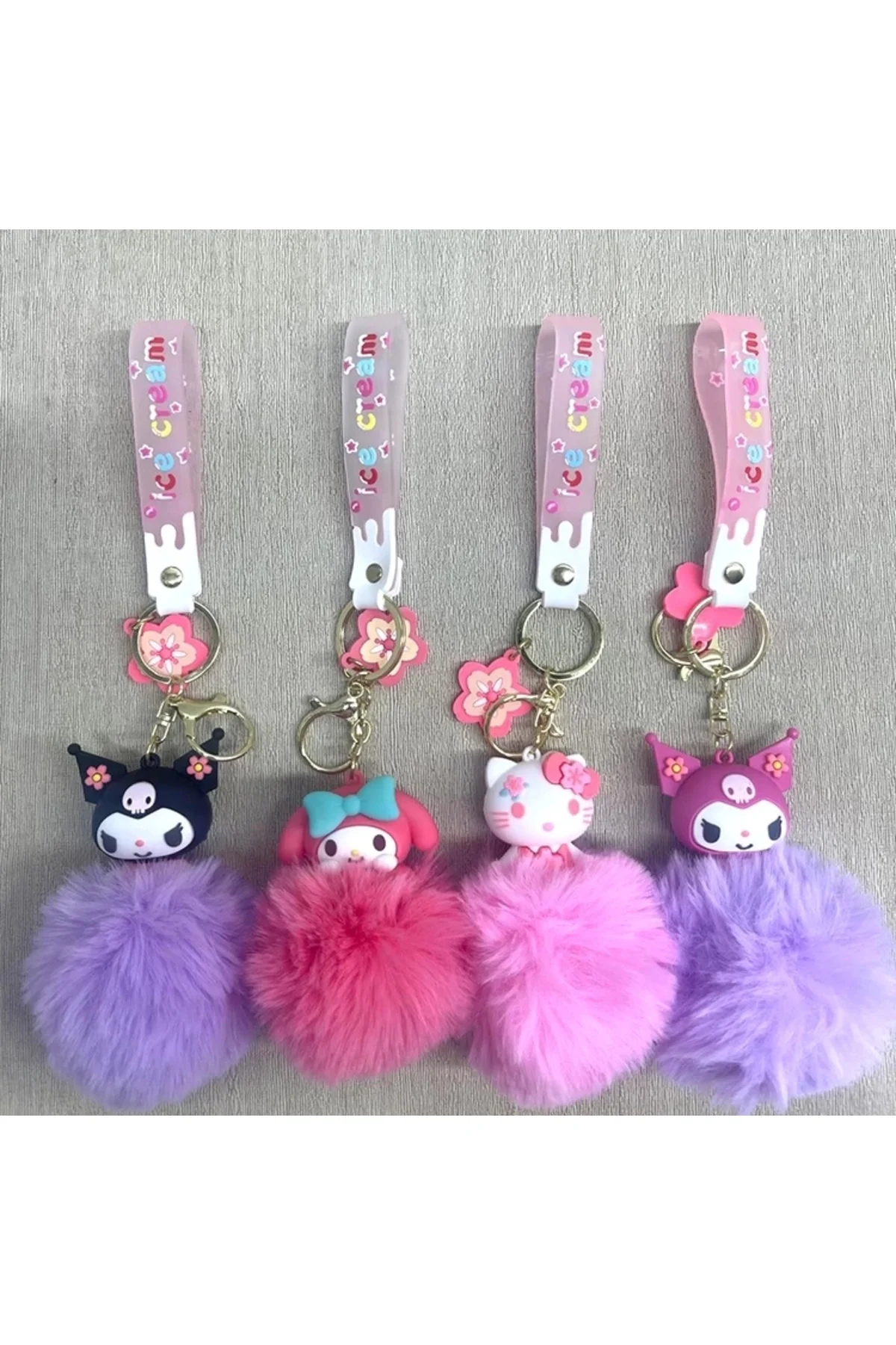 Ponponlu Kuromi Ve Hello Kitty Anahtarlık Alk4246