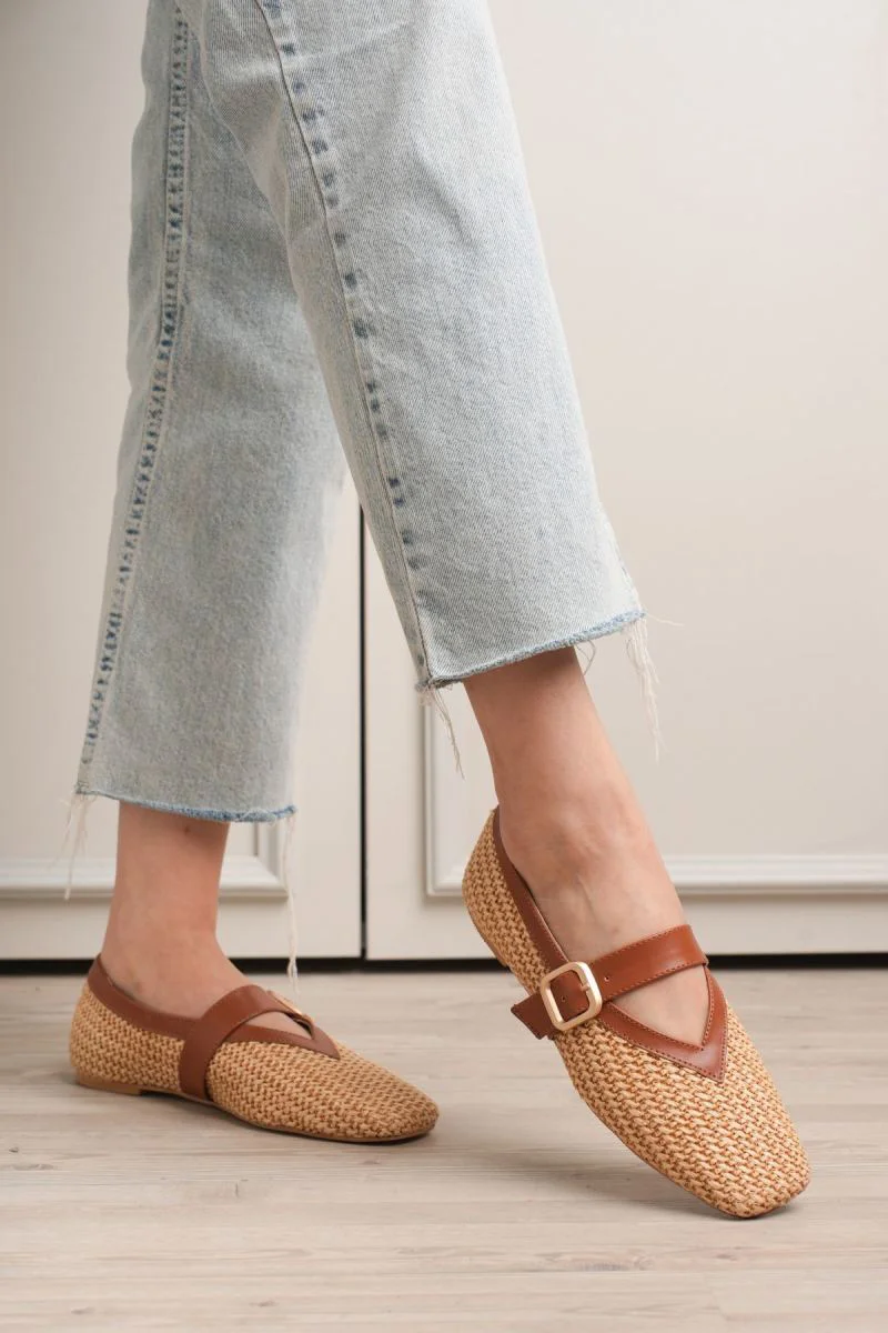 Ponti Taba Cilt Hasır Detaylı Babet Ayakkabı