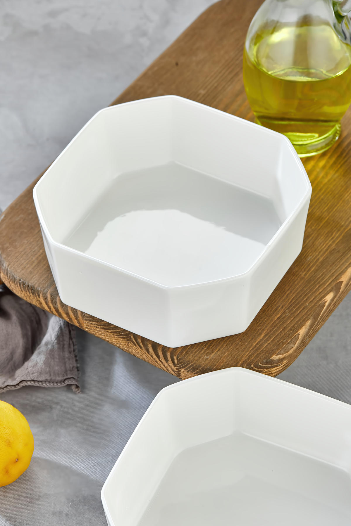 Porselen 14 cm Salata ve Servis Kasesi – Şık Tasarım