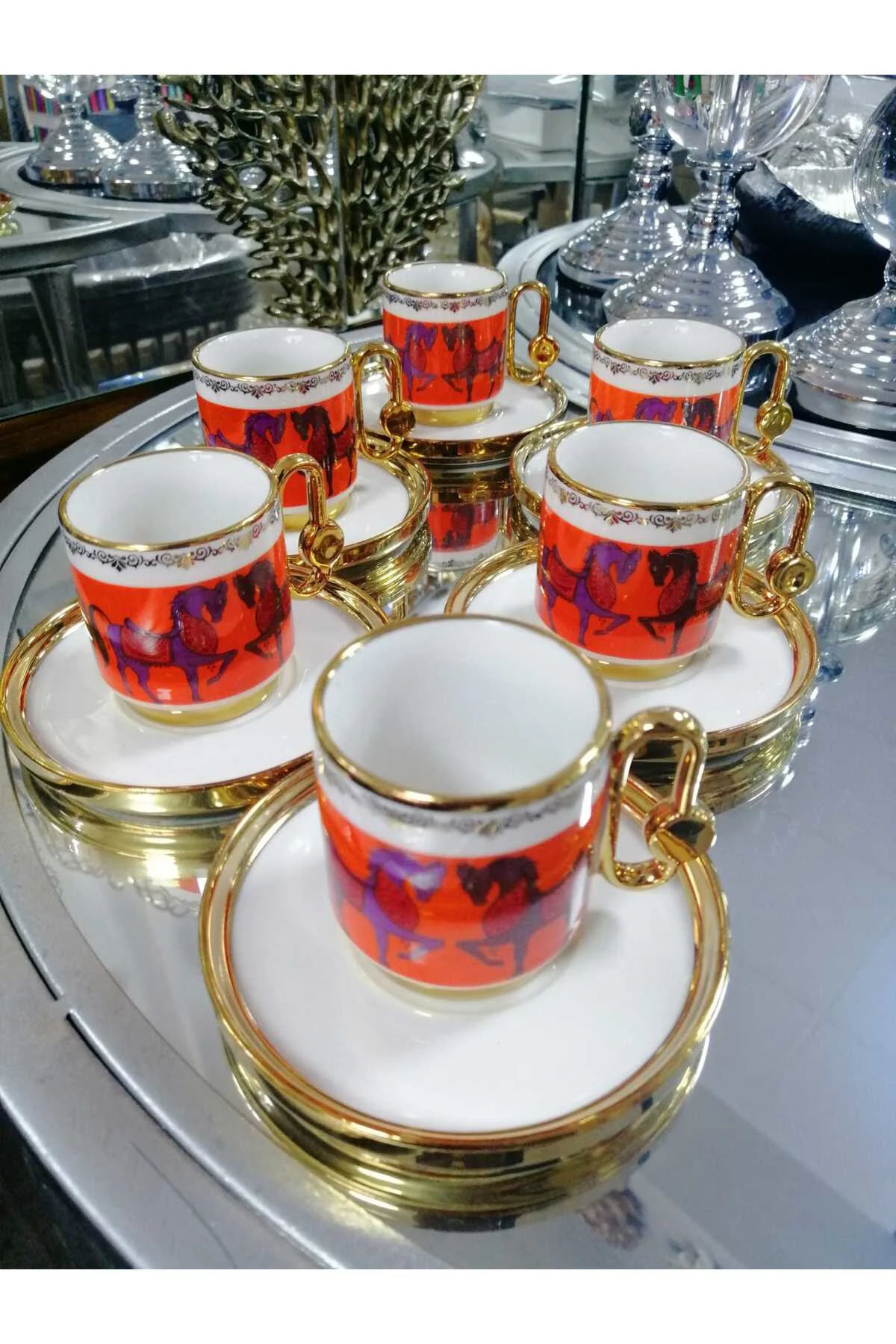 Porselen Florentine Kahve Fincanı Kırmızı