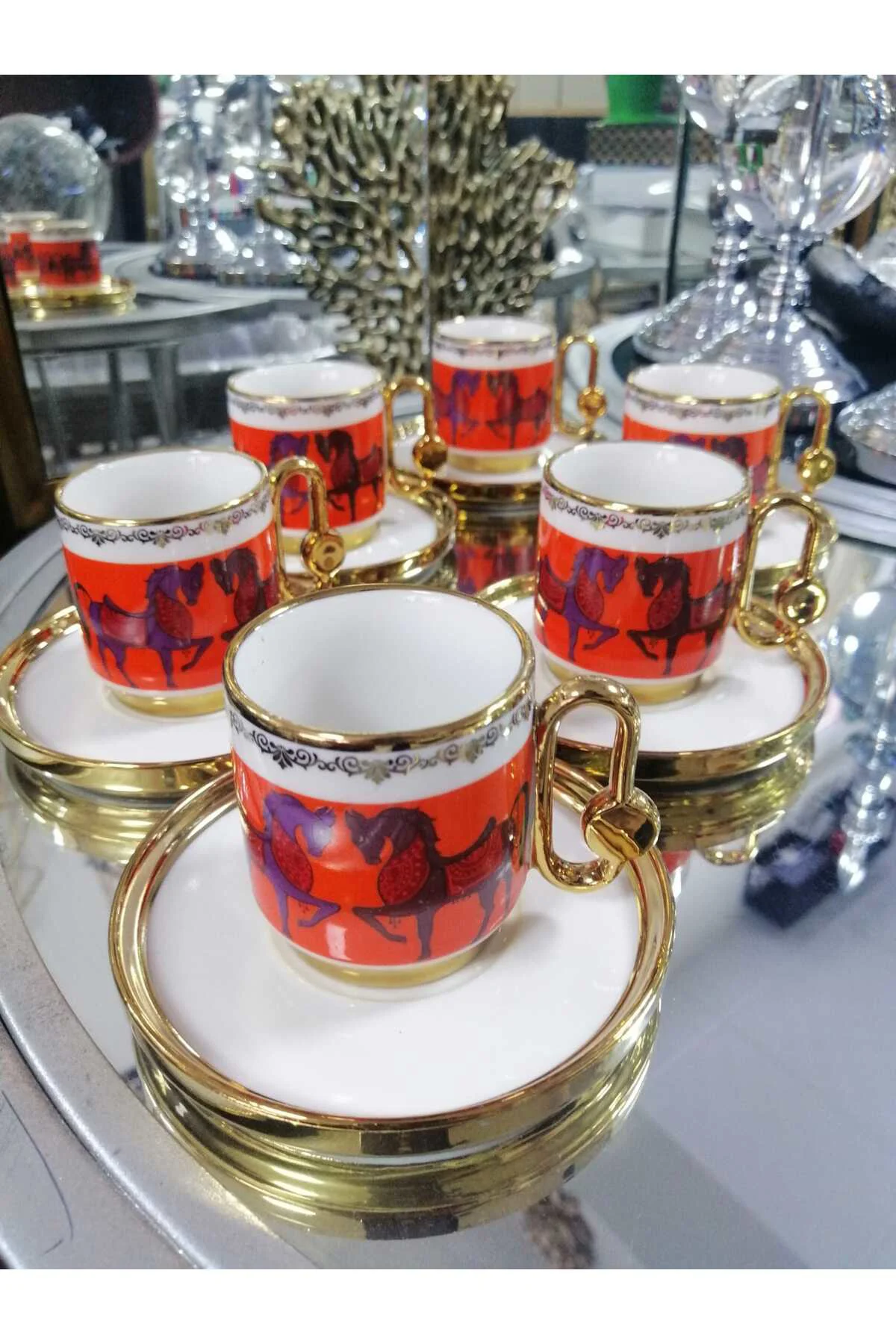 Porselen Florentine Kahve Fincanı Kırmızı