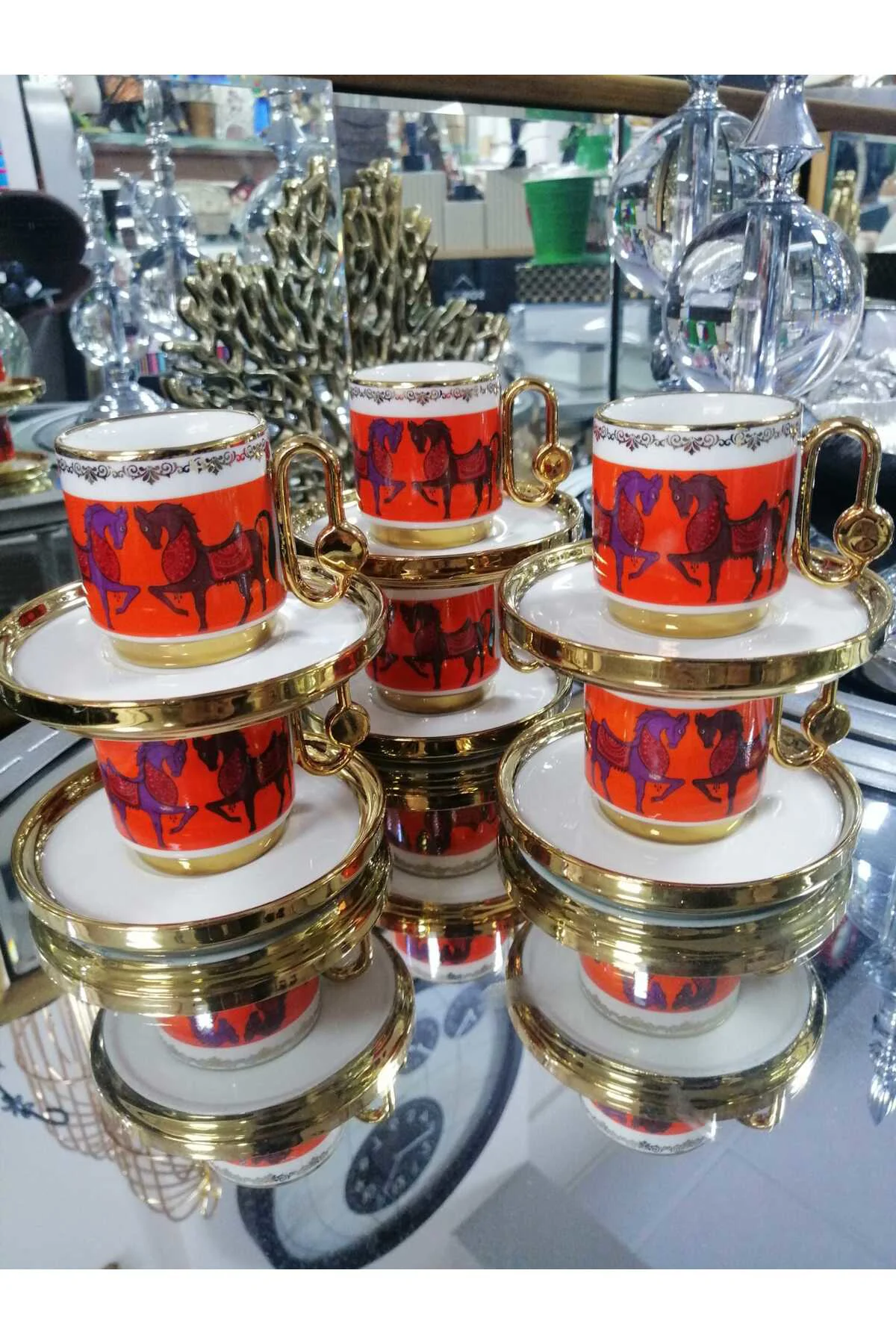 Porselen Florentine Kahve Fincanı Kırmızı