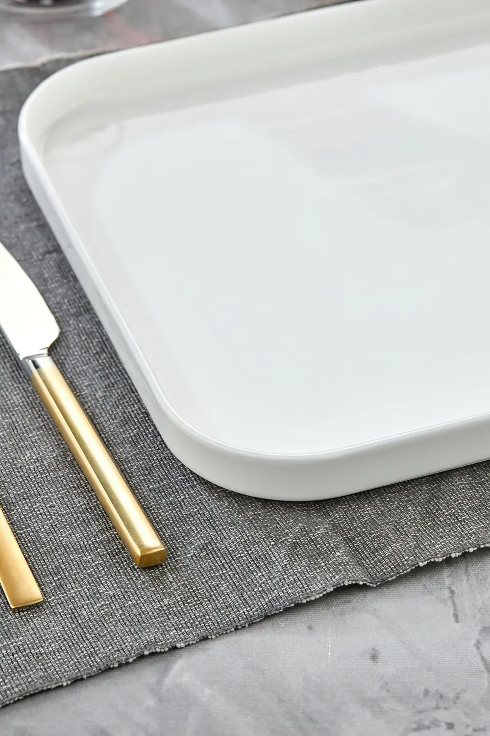 Porselen Kare Servis ve Kahvaltı Tabağı 25x25 cm – Şık Sunum Taba