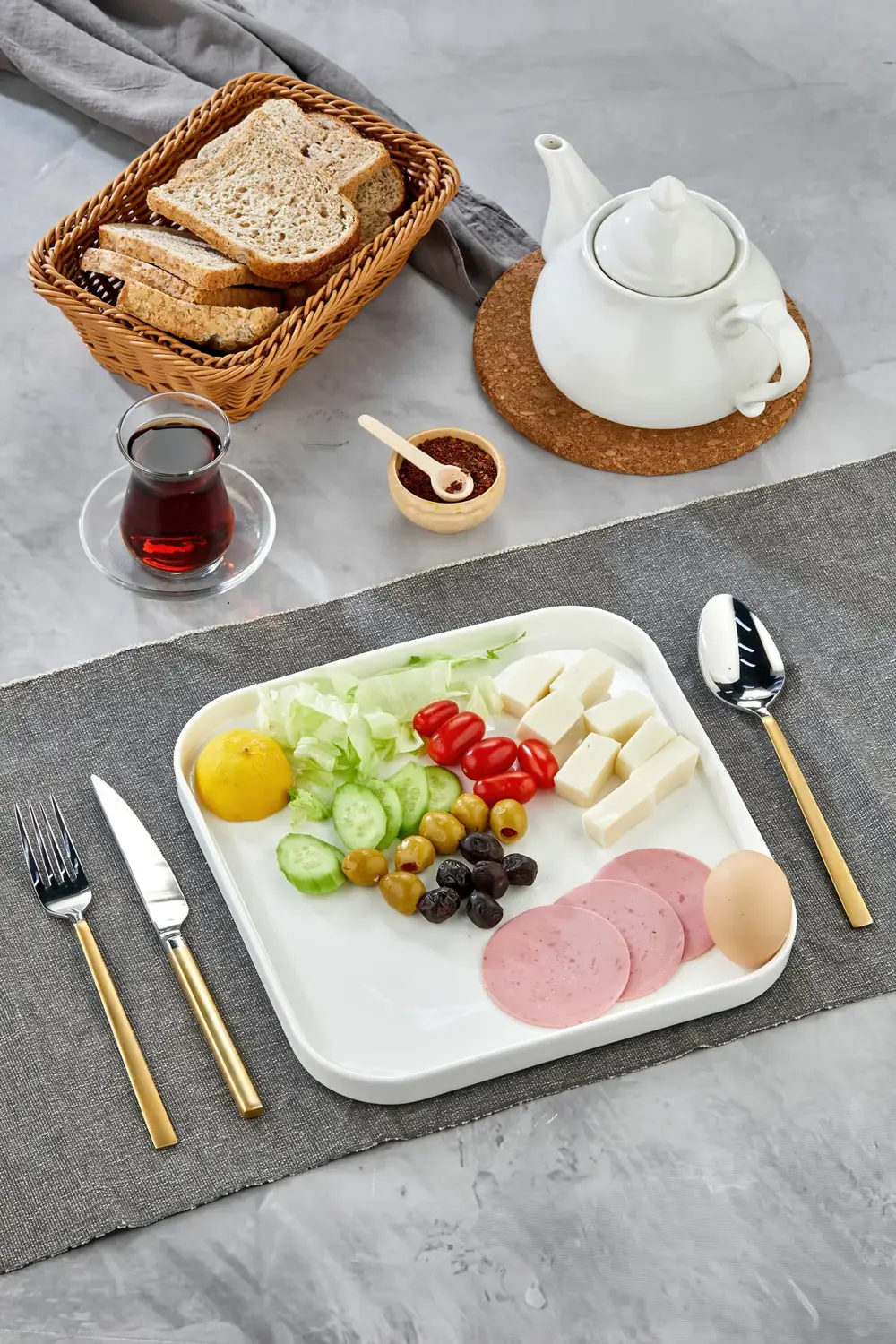 Porselen Kare Servis ve Kahvaltı Tabağı 25x25 cm – Şık Sunum Taba